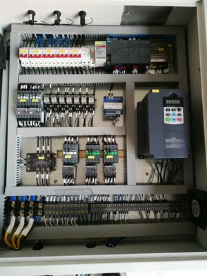 “三科變頻器”