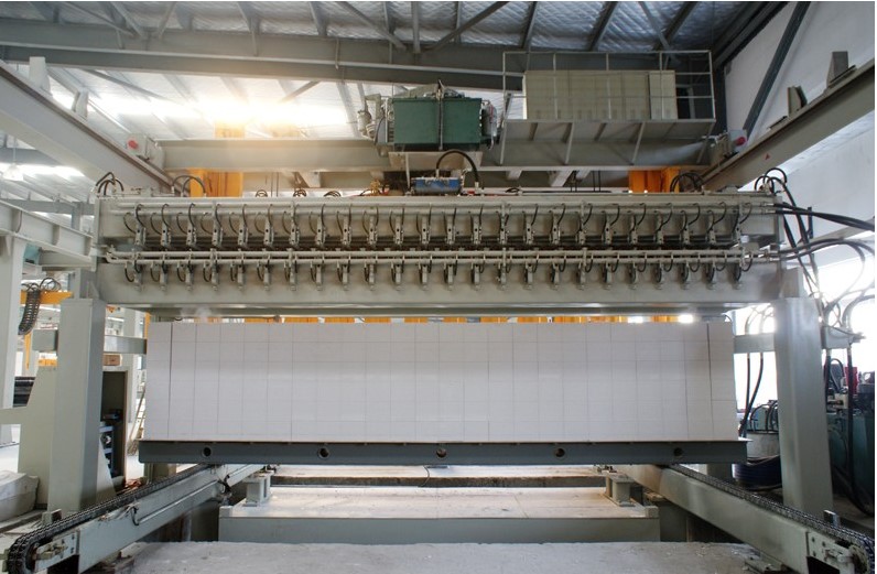 “三科變頻器”